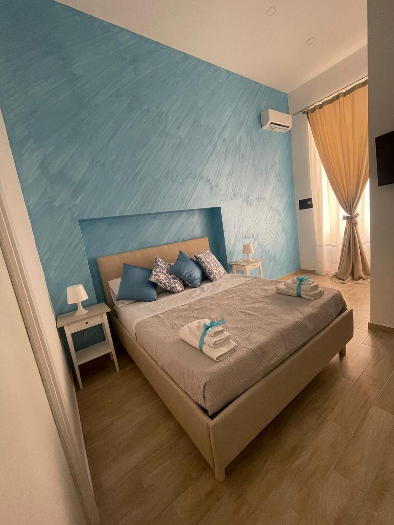 Duomo Luxury Appartement Naples